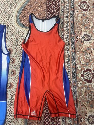 мужские спортивные костюмы адидас: Спортивный костюм XL (EU 42), цвет - Красный