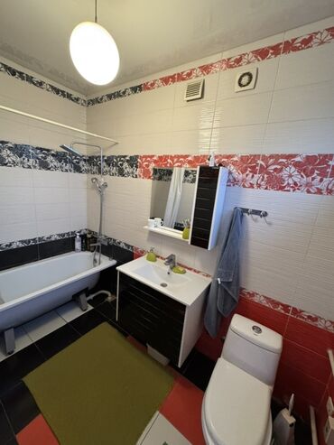 Долгосрочная аренда домов: 370 м², 7 комнат, Бронированные двери, Видеонаблюдение, Забор, огорожен — 10