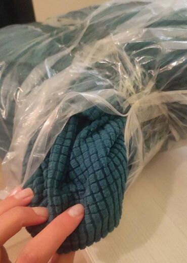 Sofe i kaučevi: Presvlake za ugaone garniture/dvosed/trosed/fotelje. Materijal spandex — 10