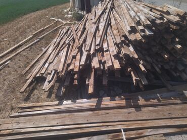 Другое для крыш: Продаю ферма длина 7.50 мт высота 0.40 см . уже снята. за — 12