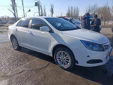 BYD: BYD E5: 2019 г., Автомат, Электромобиль, Седан — 1