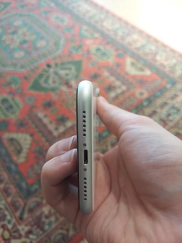 iphone 11 gold: IPhone 11, 128 GB, Gümüşü, Face ID — 4