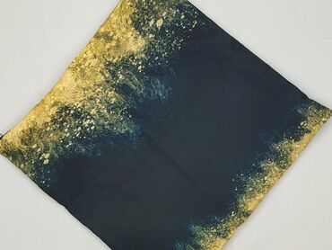 Постільна білизна та приладдя: Наволочка, 40 x 40, колір - Чорний, стан - Ідеальний