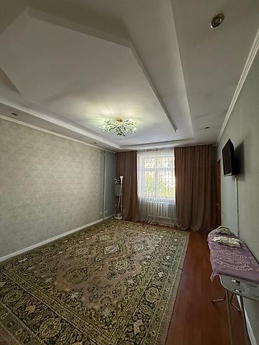 Долгосрочная аренда домов: 296 м², 6 комнат и более — 11