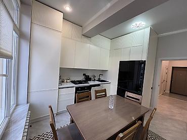 Продажа квартир: 2 комнаты, 69 м², 4 этаж — 1