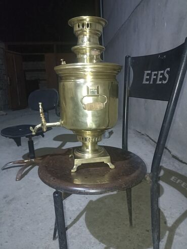 antik samovar alıram: Qədimi samavar 1825 ci ilə alırdı idiyal vəziiiətdədi 380 AZN