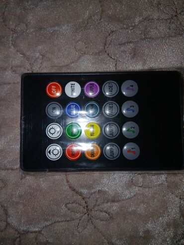 Digər salon aksesuarları: Avtomobil üçün LED işıqlandırma dəsti Məhsul tərkibi: - 2 ədəd — 3