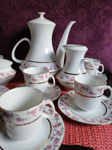 Kuhinjski setovi: Servis nov za kafu Epiag Bohemija 1950g + Cehoslovacka na lalafo.rs — 6 Kuhinjski setovi: Servis nov za kafu Epiag Bohemija 1950g + Cehoslovacka — 6