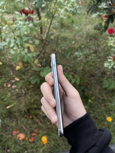 Apple iPhone: IPhone 11 Pro, 64 GB, Ağ, Barmaq izi — 4