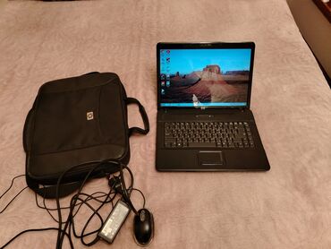 HP: Hp Komputer. 150man. Yaxsi Veziyyetdedi.Yaddas 256 GB.Ram 4Gb.Ofis