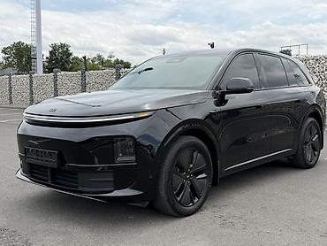 byd e6: Lixiang L6: 2024 г., 1.5 л, Автомат, Гибрид, Кроссовер — 2