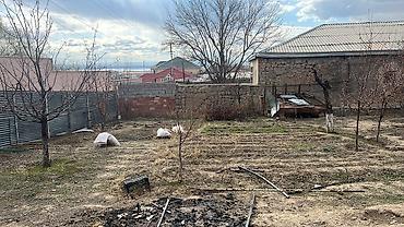 Həyət evi alıram: 103 kv. m, 2 otaqlı — 32