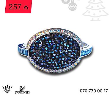 iş forma: Swarovski kristalları ilə bəzədilmiş qadın bilerziyi. Oval formalı — 1