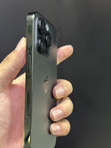 адаптер iphone: IPhone 14 Pro, Б/у, 256 ГБ, Black Titanium, Чехол, Стилус, Коробка, 84 %