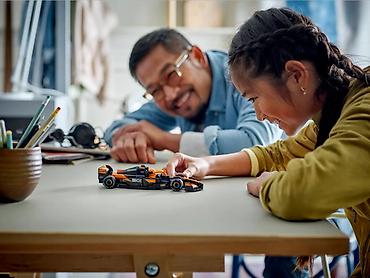 Оюнчуктар: Продаю конструктор LEGO "Speed Champions McLaren F1® Team MCL38 Race — 7