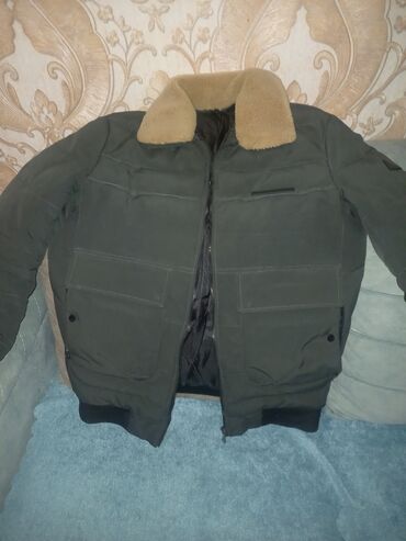 qarin piylerini eritmek üçün idman: Qis kurtqasi teze kimidi balaca oldugu ucun satilir, 50 manata alinib