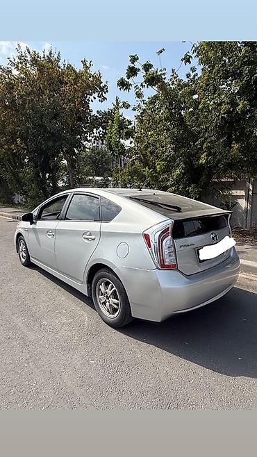 таета платс: Toyota Prius: 2014 г., 1.8 л, Вариатор, Гибрид, Лифтбек — 4