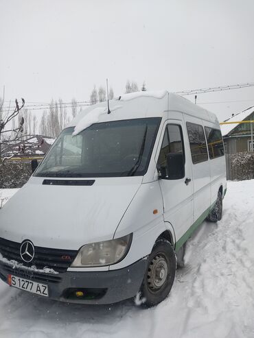 volva грузовой: Легкий грузовик, Mercedes-Benz, Стандарт, 2 т, Б/у