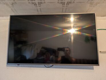 телевизор 40 дюймов цена: Смарт‑телевизор Ясин, диагональ около 40–43". Узкие рамки, настенное