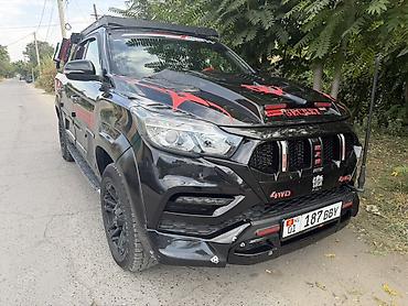 аксессуары для грузовых: Пикап 4WD с комплексным экстерьерным тюнингом и офроуд-оснащением — 2