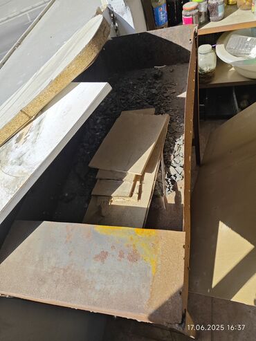 Elektrik manqallar: Dəmir manqal. İstənilən məkanda rahatlıqla istifadə edilə bilər. Dəmir — 4