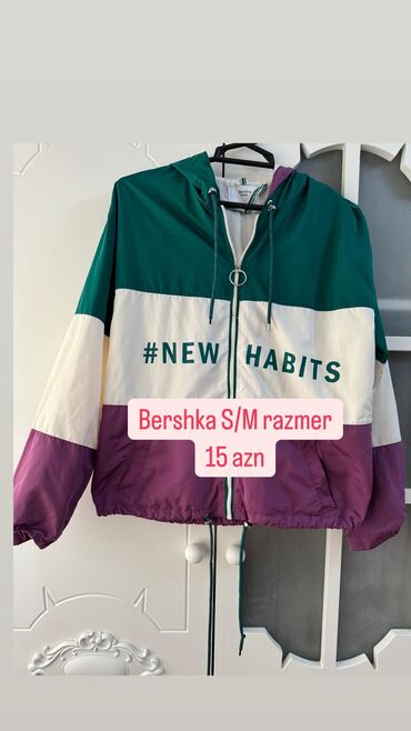 Kardiqanlar, jaketlər: 1 defe geyinilib