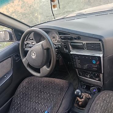 матиз сатуу: Daewoo Nexia: 2009 г., Кол менен иштөөчү, Седан — 4