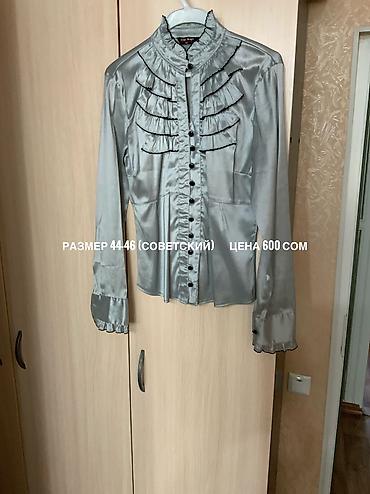 Блузки: Продаются б/у блузки в отличном состоянии. Покупали в ОАЭ, Европе — 2