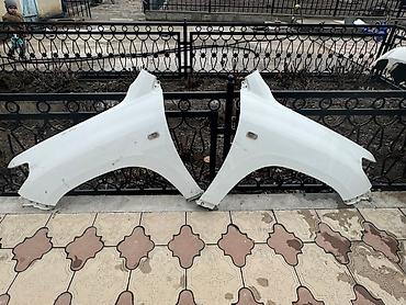 Бампер и комплектующие: Бампер Toyota, Б/у, Оригинал — 20