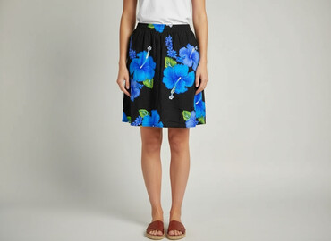 eleganckie spódnice dla puszystych: Women`s skirt, size S