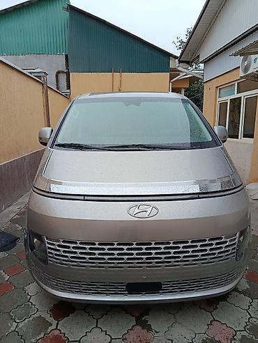 авто каран: Hyundai Staria: 2021 г., 2.2 л, Автомат, Дизель, Минивэн — 1