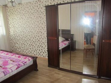 Günlük kirayə mənzillər: 3 otaqlı — 5