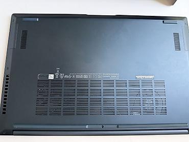 radeon: ASUS ZenBook 15 OLED noutbuku Qeyd: Şəkillərdəki stikerlər və loqolar — 5