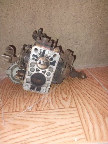 Katalizatorlar, səsboğucular: Karbirator vaz 2105 — 2