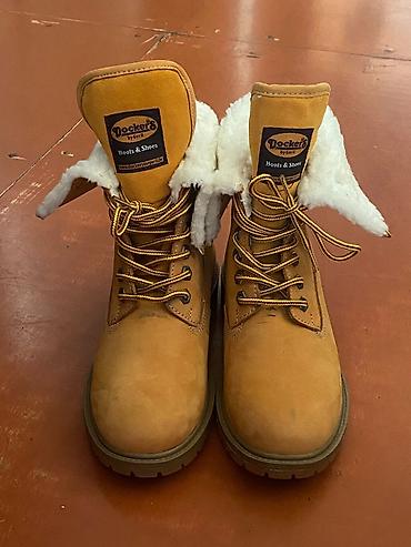 dockers: Qış çəkməsi — 39 razmer 👢 Vəziyyəti şəkildə göründüyü kimidir. İsti — 1