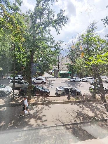 донецкая: 2 комнаты, 44 м², 8 мкр Индивидуалка, 2 этаж — 7