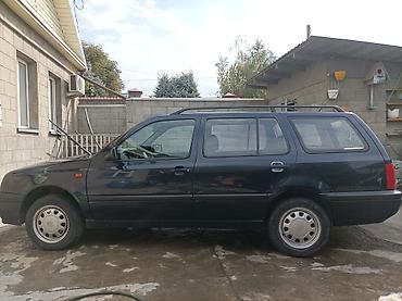 pasat b5: Volkswagen Golf Variant: 1993 г., 1.8 л, Механика, Бензин, Универсал — 4