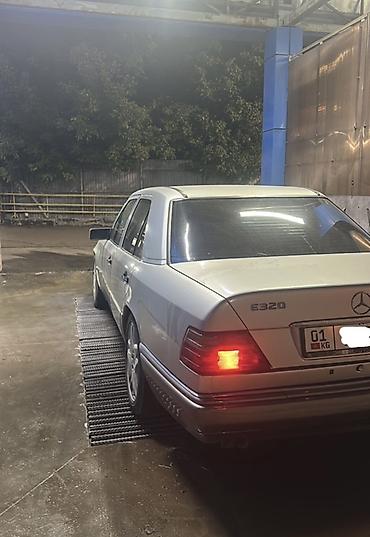 x class: Mercedes-Benz W124: 1994 г., 3.2 л, Автомат, Бензин, Седан — 9