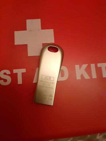 nar 50 gb: Flash kart Sandisk, 8 GB, USB port, Yeni — 2