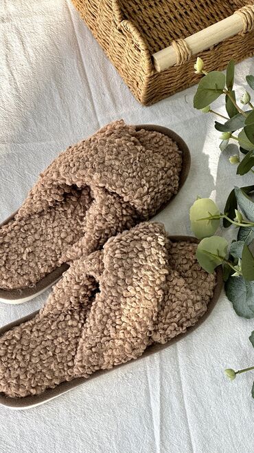 обувь 19 размер: Самые уютные тапочки этой осени 🧸 Мягкие, пушистые и невероятно