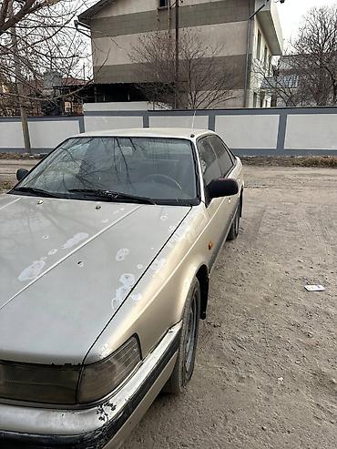 Mazda: Mazda 626: 1991 г., 2.2 л, Механика, Бензин, Седан — 3