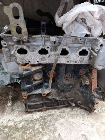 renault megane motor: Nissan Sunny 1.6 l, Benzin, 2006 il, İşlənmiş