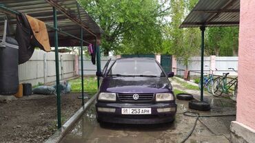 пикап цена бу: Volkswagen Vento: 1995 г., 1.8 л, Механика, Бензин, Седан