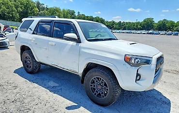 off roud: Toyota 4Runner: 2024 г., 4 л, Автомат, Бензин, Внедорожник — 5