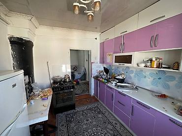 Продажа коттеджей и домов: Продаётся капитальный дом с большим крытым двором-навесом и гаражными — 14