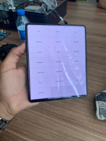 samsung galaxy z fold 2 qiymeti: Samsung Galaxy Z Fold 3, 256 GB, rəng - Yaşıl, Simsiz şarj, İki sim kartlı, Face ID