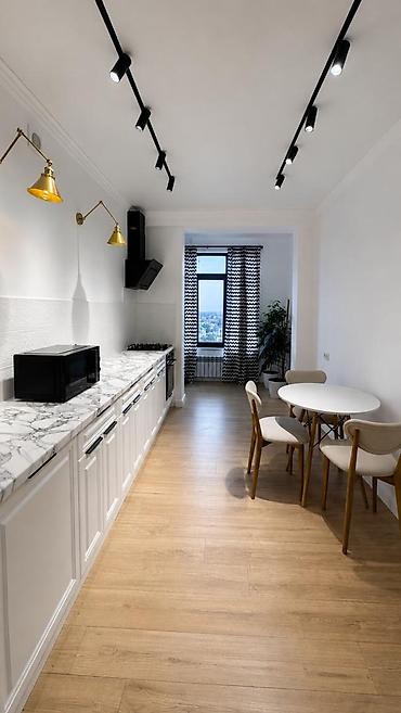 3 комнаты, 120 м², Азия Молл Элитка, 7 этаж, Евроремонт at lalafo.kg 3 комнаты, 120 м², Азия Молл Элитка, 7 этаж, Евроремонт