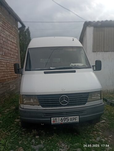 Автобусы и маршрутки: Автобус — 9