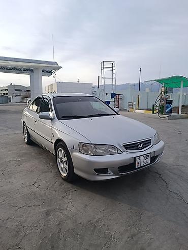 Honda: Honda Accord: 2002 г., 2 л, Механика, Бензин, Седан — 2
