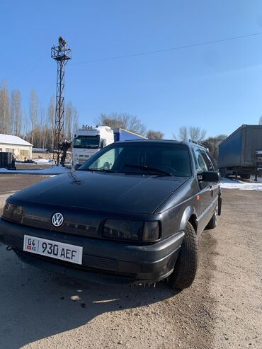 фольсваген минивен: Volkswagen Passat: 1992 г., 1.8 л, Механика, Бензин, Универсал